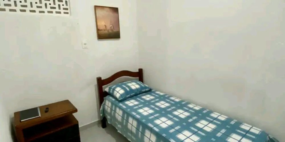 Screenshot_20211208-215343_Airbnb